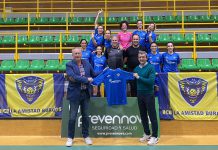 El FS La Amistad Femenino debuta en el Carlos Serna