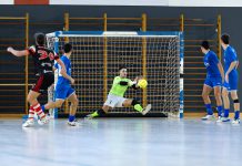 4-3 El HCB La Amistad remonta a Siero y se consolida en la zona noble de tabla